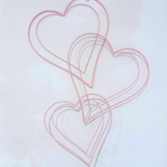 Heart-Shaped Wall Decor in Baby Pink - Picture 1 of 2